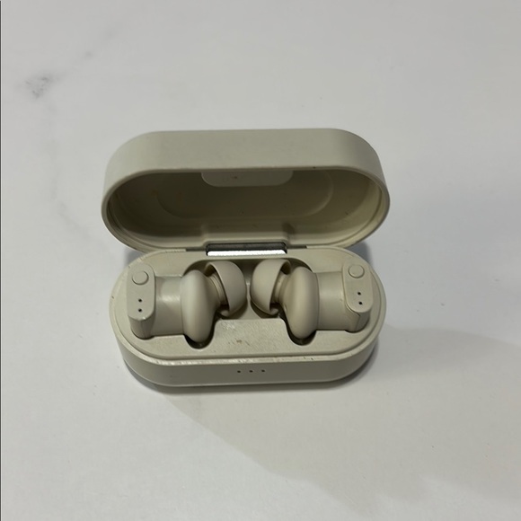 Wireless Earbuds Charging Case - Cream - Picture 2 of 3